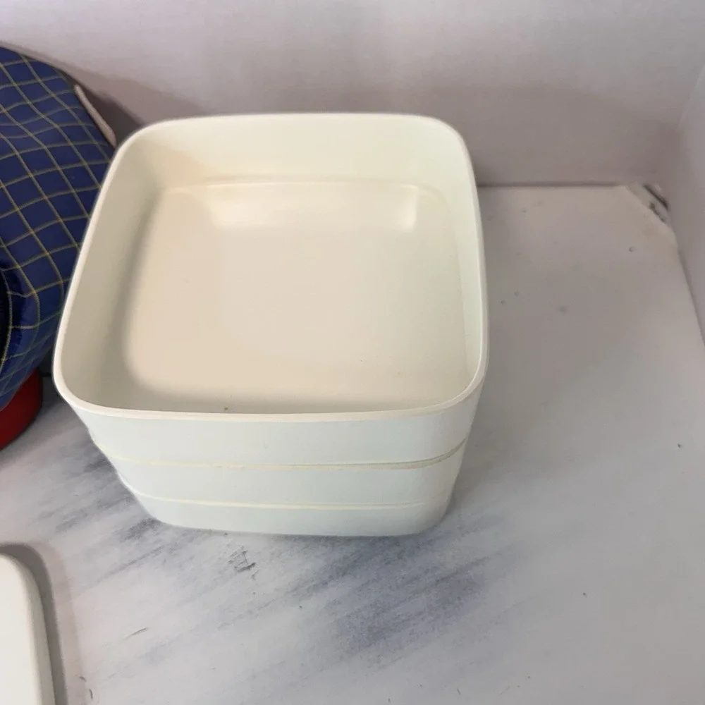 Melamine Lunch‎ Box With Carrier
